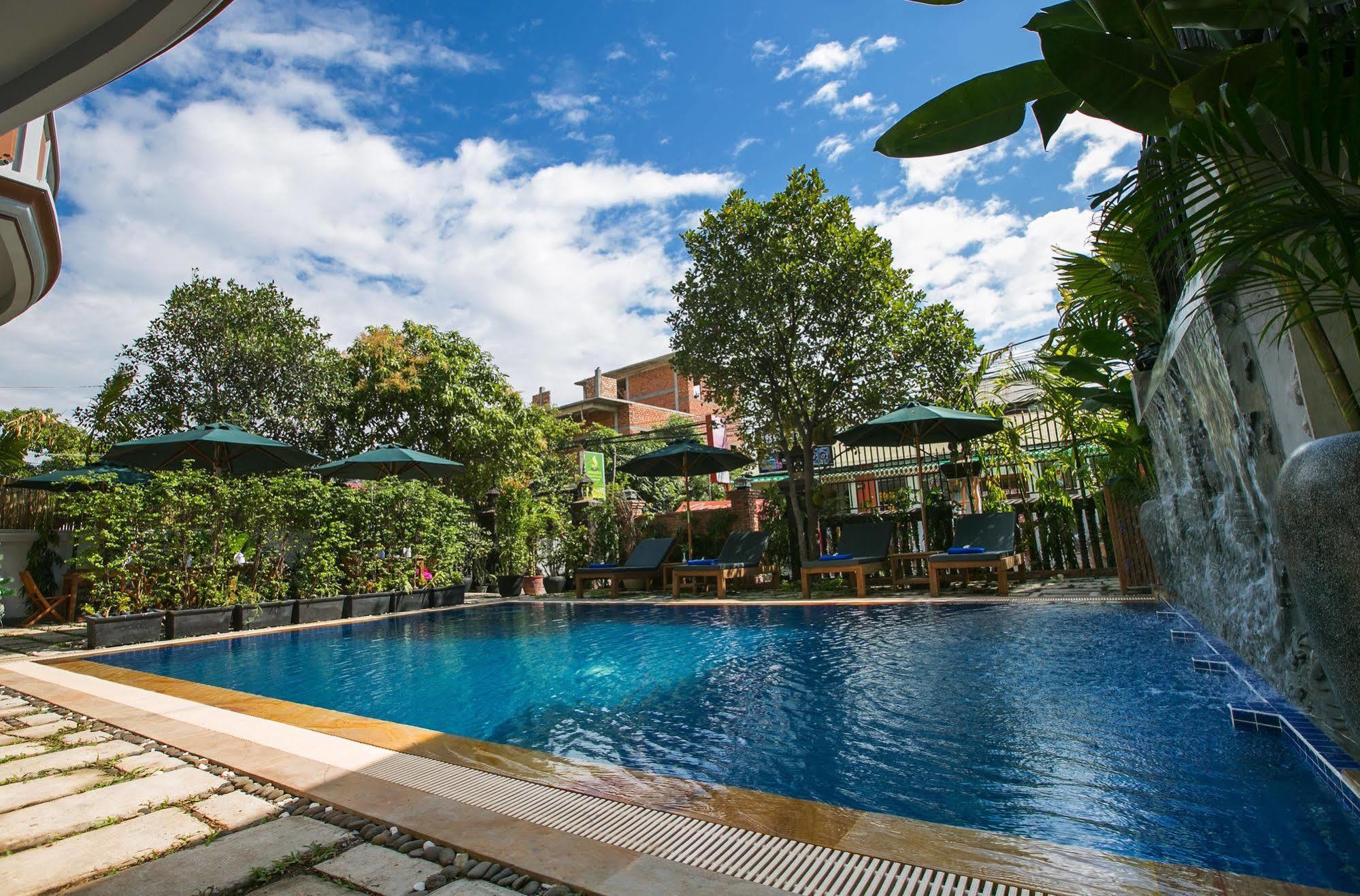 Friendly Angkor Boutique Hotel Siem Reap Buitenkant foto